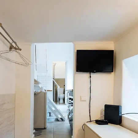 Cozy Flat Downtown Intendente And Graca 아파트 리스본