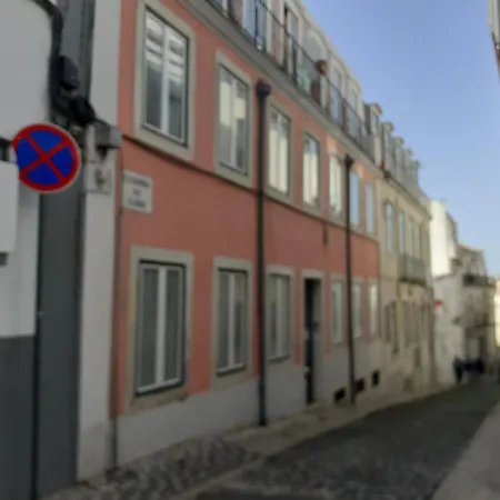 Cozy Flat Downtown Intendente And Graca * 리스본